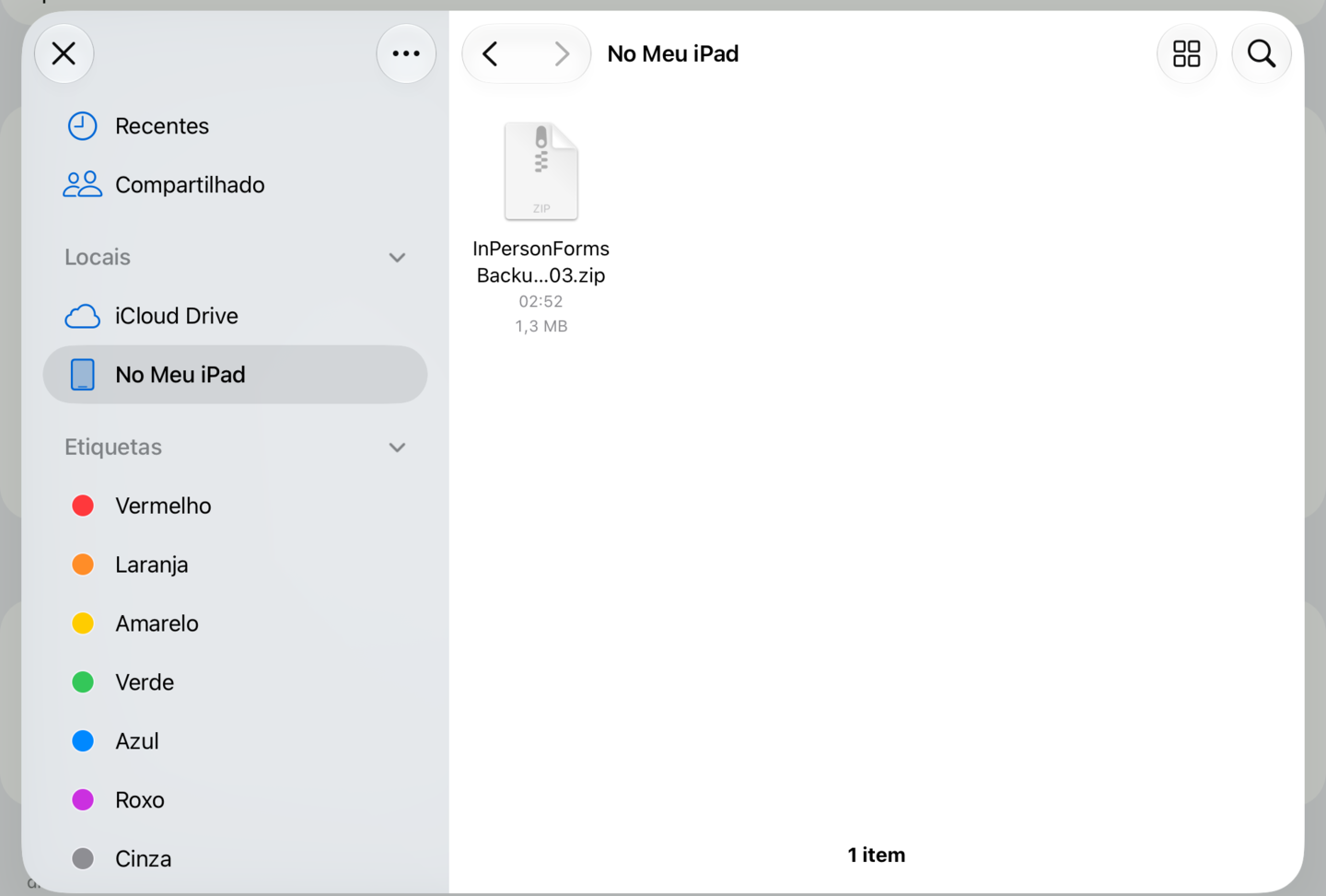 O seletor do app Arquivos mostrando um zip de backup já salvo